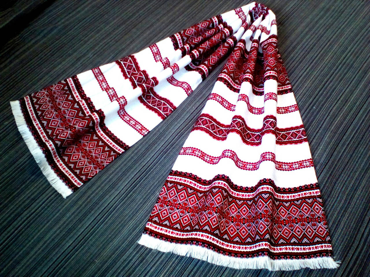 

Весільний рушник з орнаментом "Буковель" 150*33см