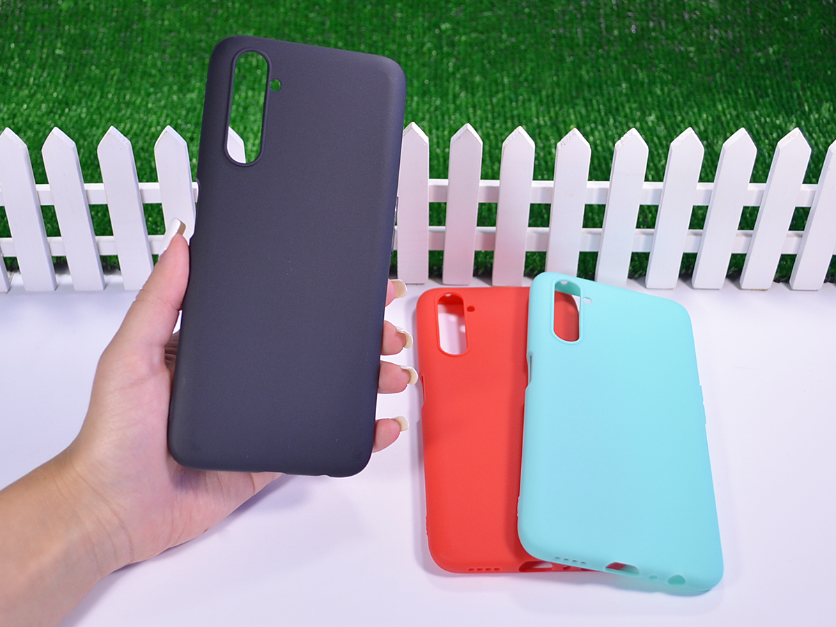 

Силиконовый бампер для Realme 6 Pro