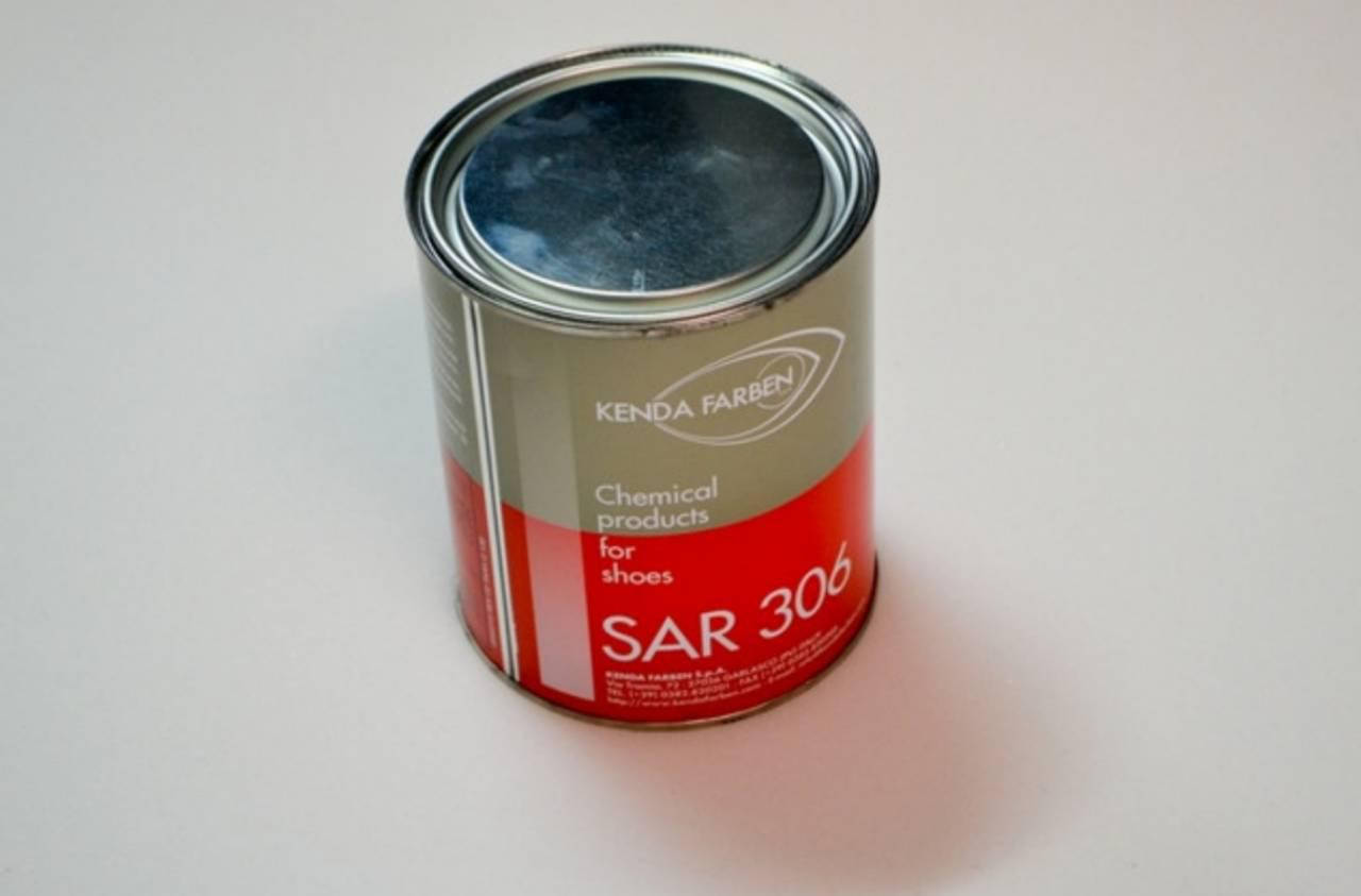 

Клей дисмакол SAR 306 wn ,чорний 1л