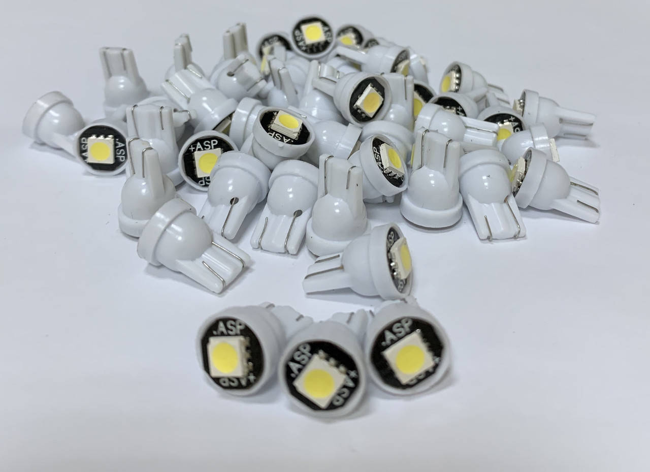 

Светодиодная лампа Т10 (W5W) 1SMD 5050 12V Белая