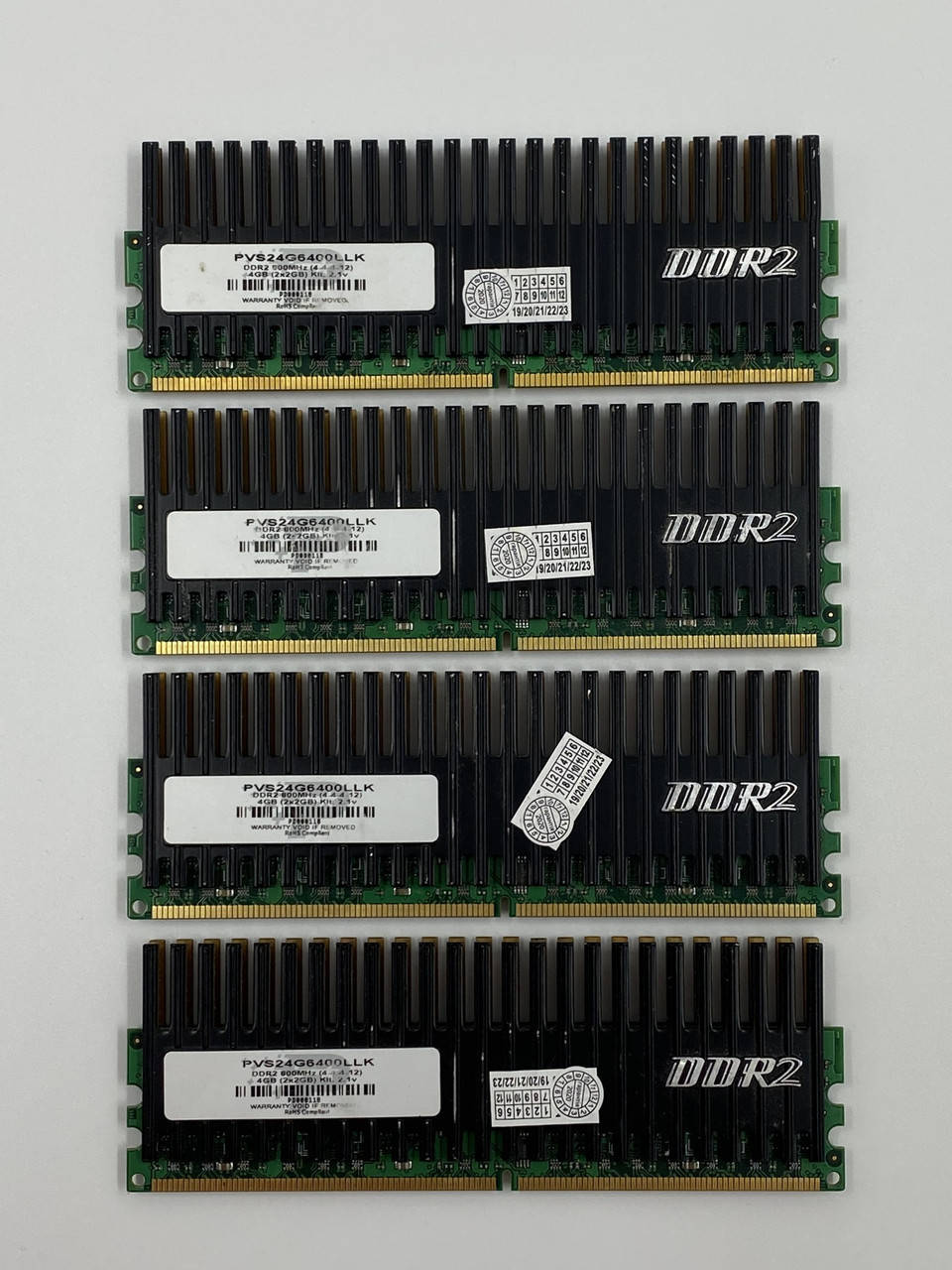 

Игровая оперативная память Patriot DIMM 8Gb (4*2Gb) DDR2 2Gb 800MHz PC2 6400U CL4 (PVS24G6400LLK) Б/У