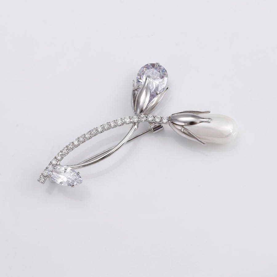 

Брошь родированная, два бутона с цирконием, медсталь Xuping