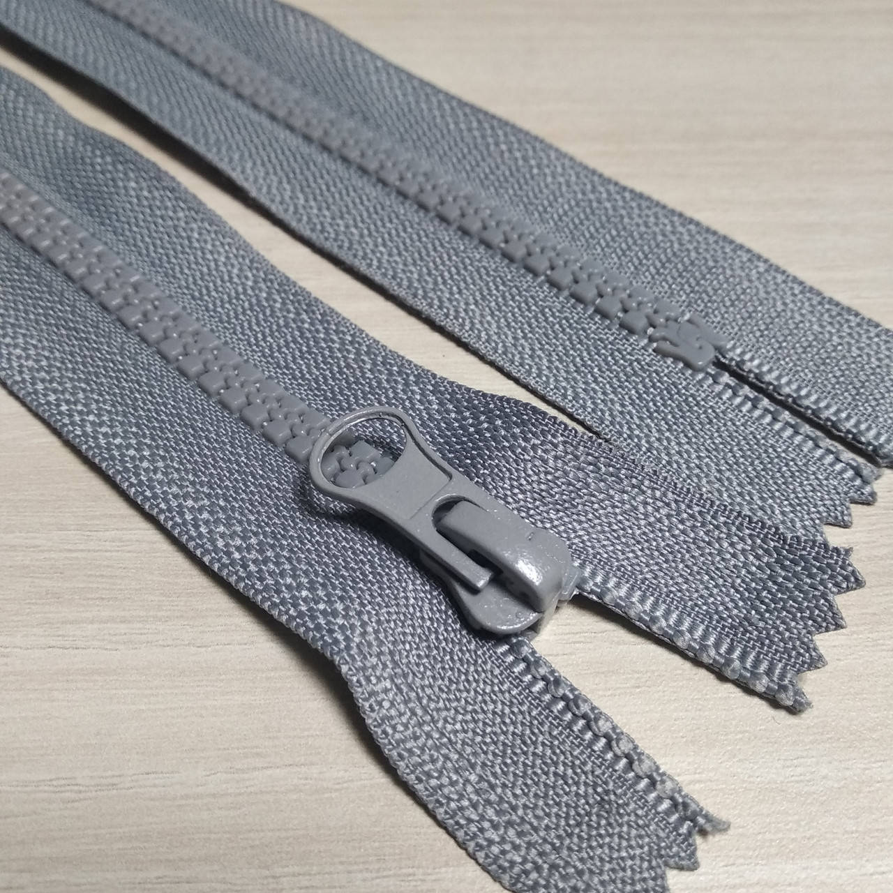 

Блискавка тракторна 18 см нероз'ємна, світло-сіра, Желтый