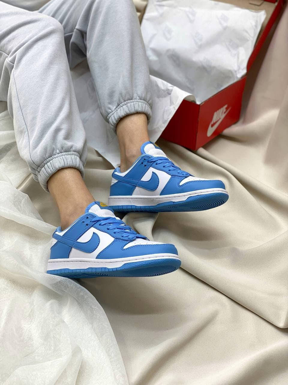 

Nike Dunk Low University Blue, Синий