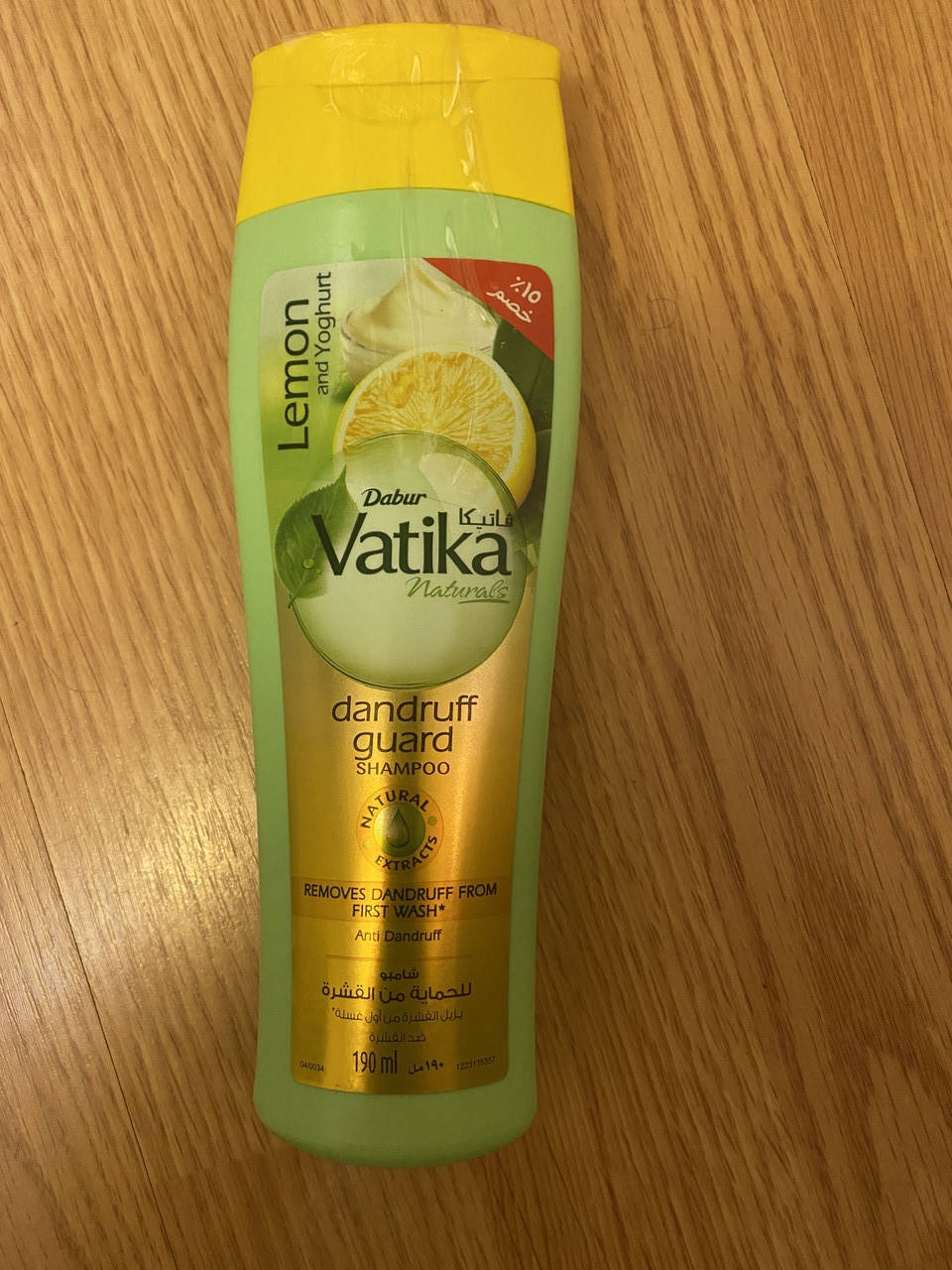 

Шампунь от перхоти Lemon Vatika Dabur Оригинал Египет 190 мл