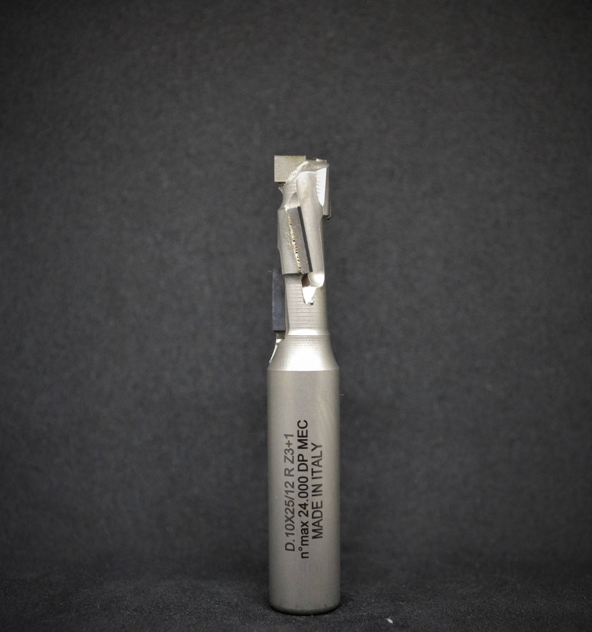 

Алмазная фреза Z1+1 DIA: D10 NL25 LT75 Z=3+1