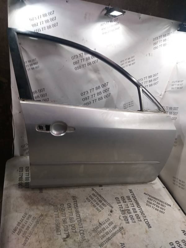 

Дверь передняя Mazda 3 BK Право