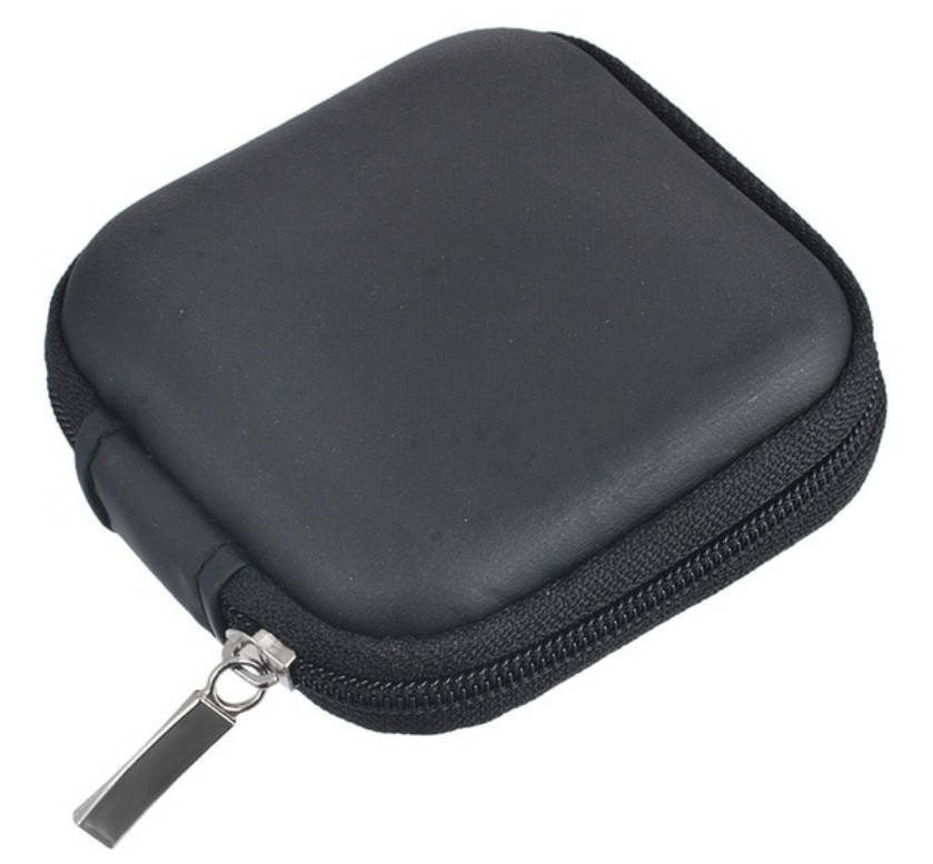 

Футляр квадрат на молнии для микрофонов, наушников, кабелей, аксессуаров 7 x 7 x 2.7 см, black., Черный