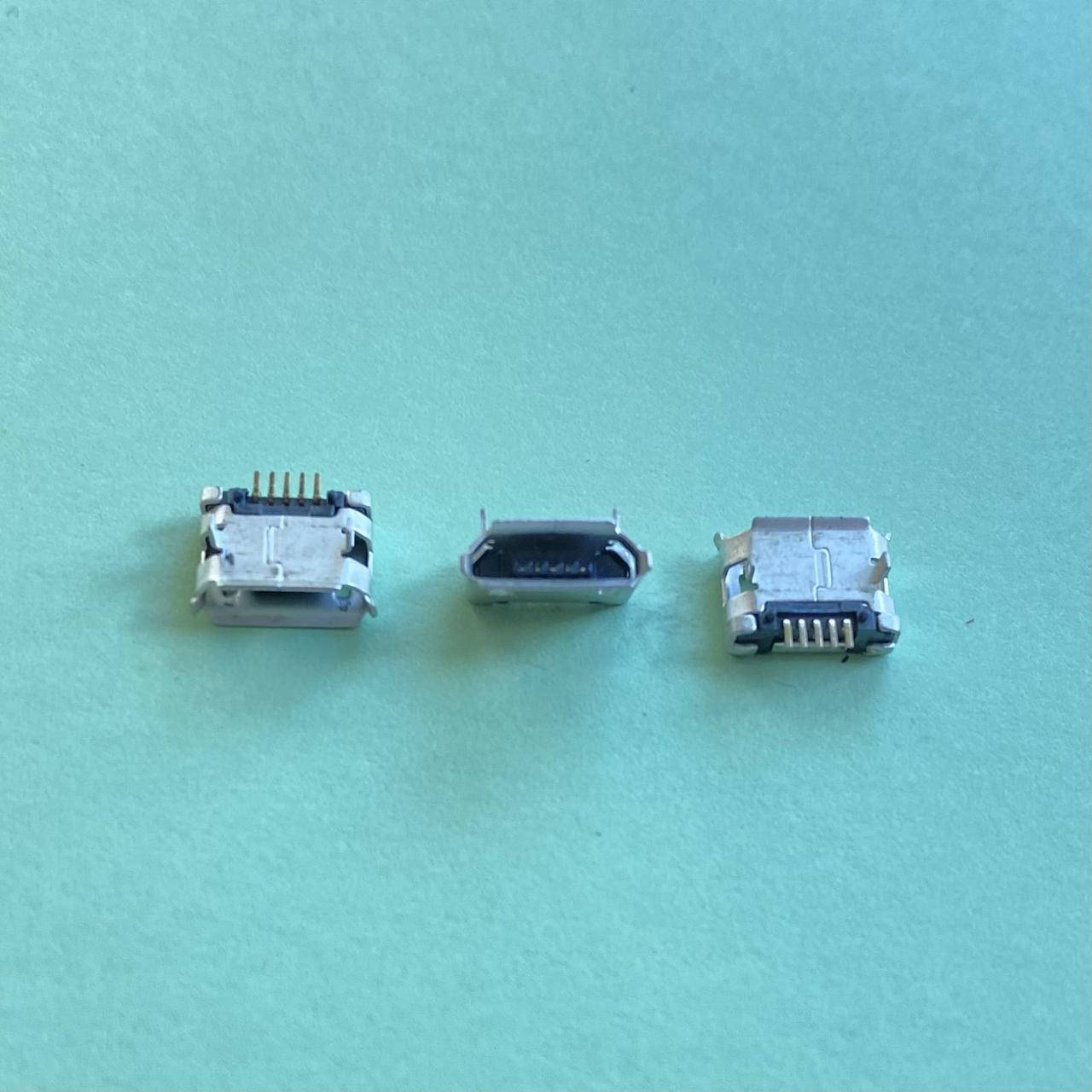 

Гнездо microUSB 5pin монтажное, тип 1
