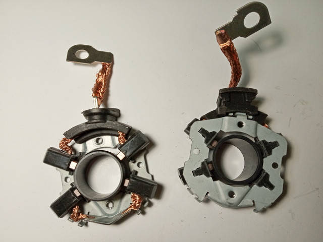 

Щеточный узел стартера 2110 (Bosch) пласт. J700/SBH0029