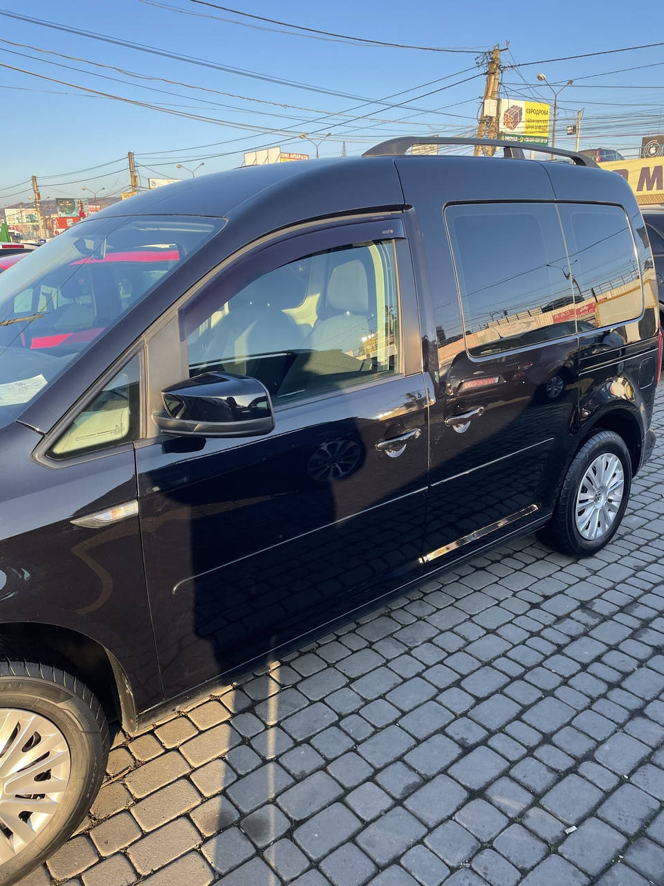 

Дефлекторы окон (ветровики) клеющие / накладные Д/о VW Caddy 2004-> 2шт (ANV-AIR)