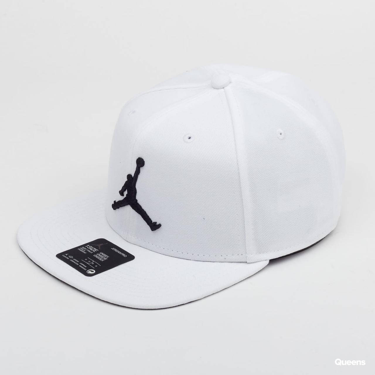 

Кепка Jordan Pro Jumpman Snapback (арт. AR2118-101)