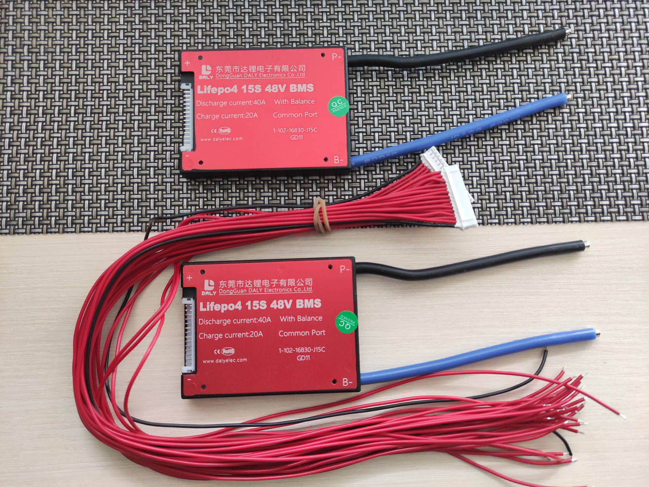 

DaLy LiFePO4 48V 15S 40A BMS контроллер заряд-разряд плата симметрия 40А 48В БМС