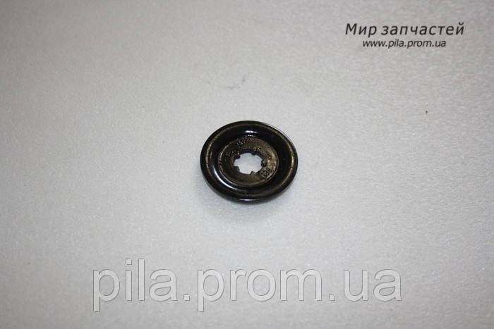 

Верхняя шайба редуктора для 125L,125R,128L,128R.
