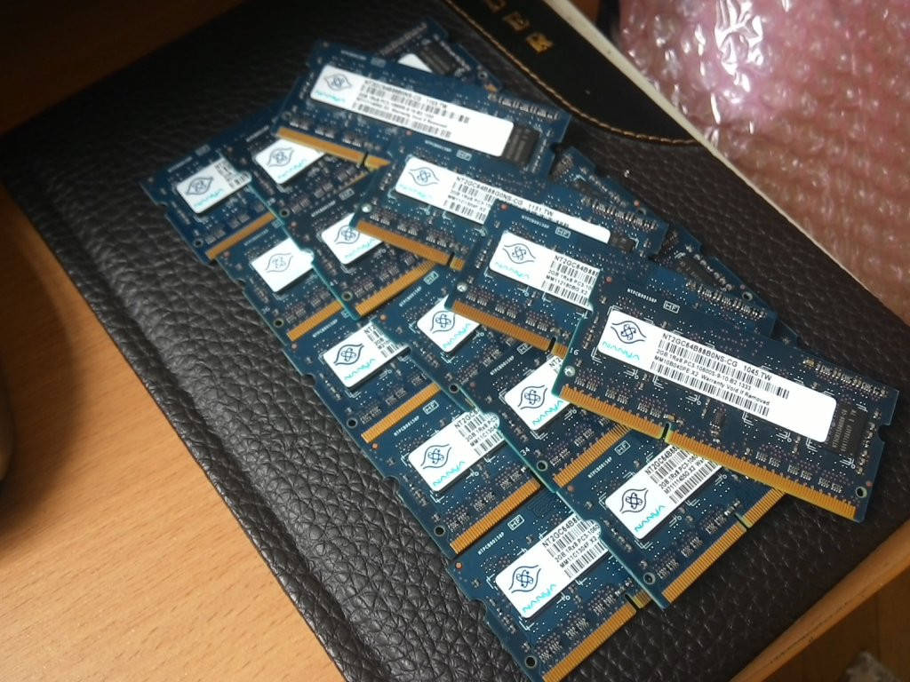 

2GB DDR3 1333MHz PC3-10600s SO-DIMM