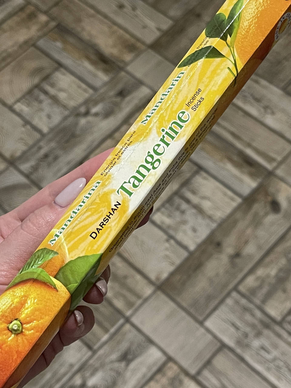 

Благовоние Darshan Tangerine (Мандарин) Шестигранник