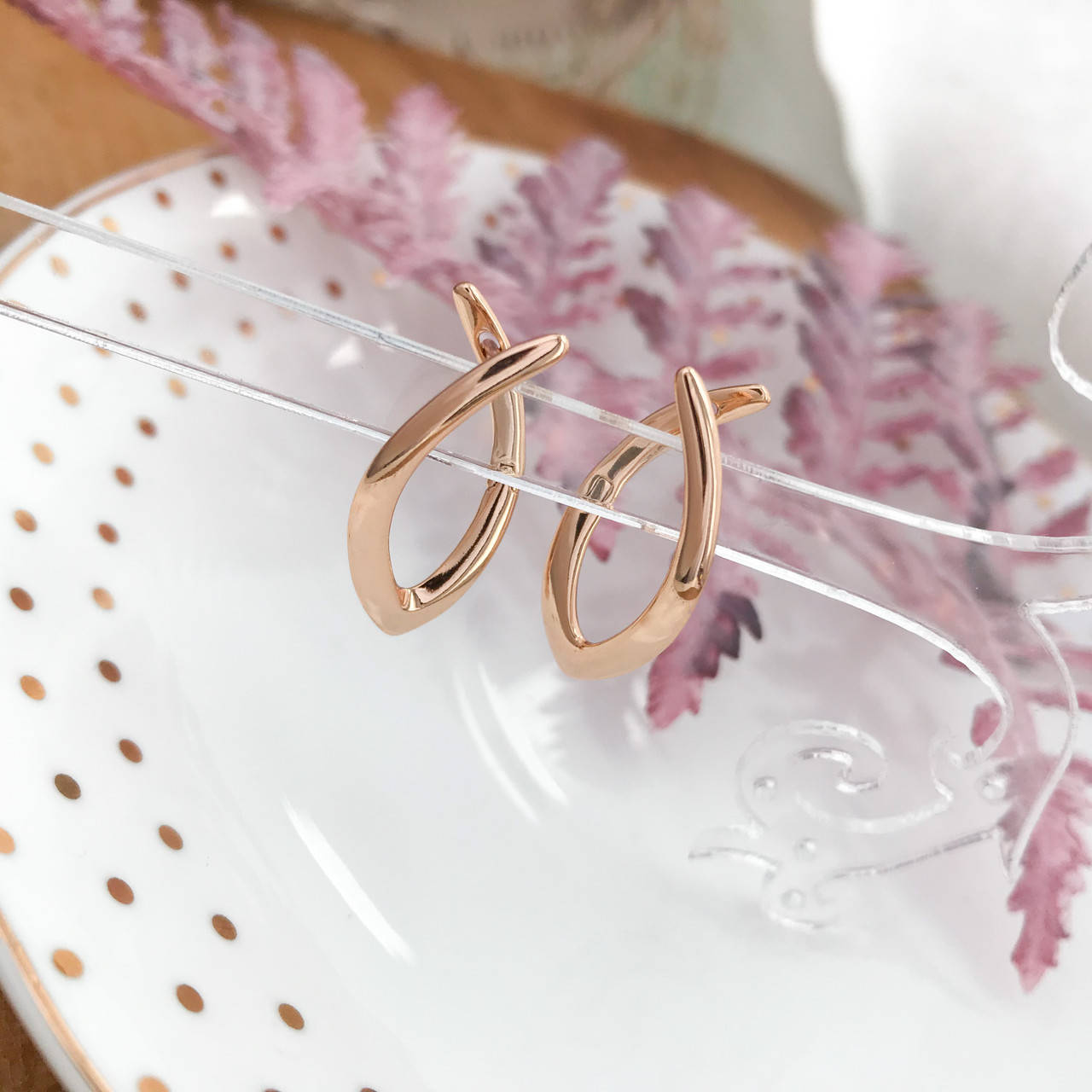 

Классические серьги волна. Xuping