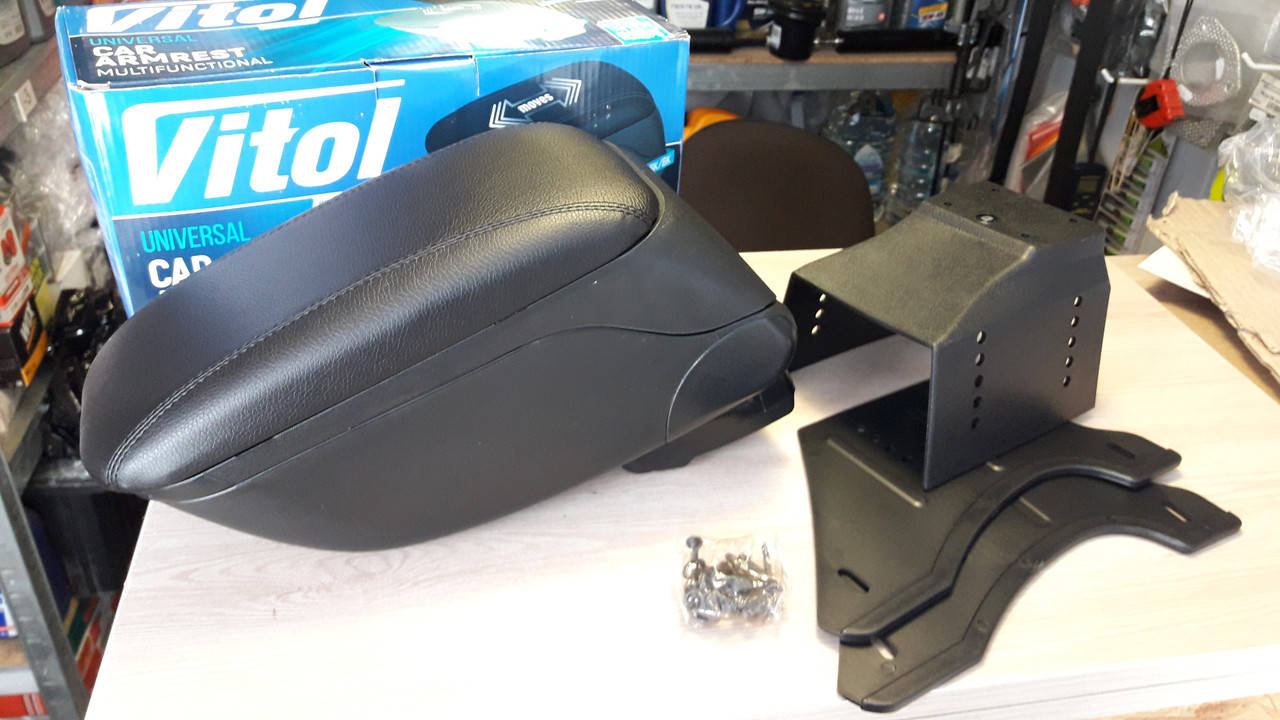 

Подлокотник универсальный Vitol черный