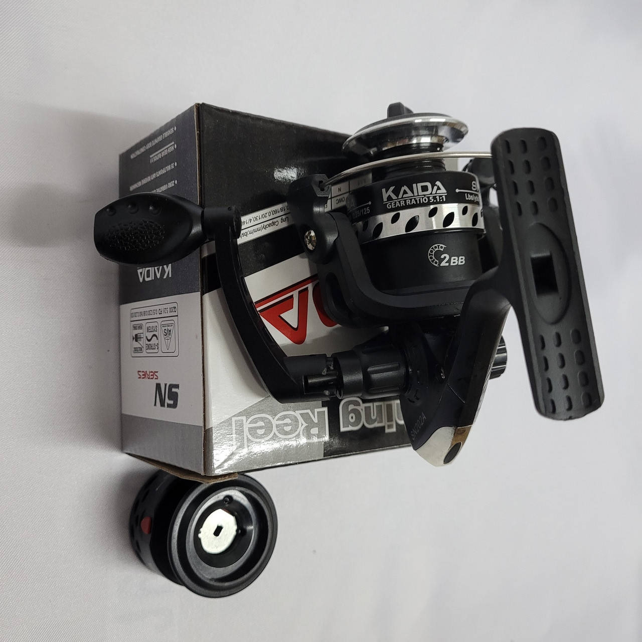

Kатушка на спиннинг Weida (Kaida) Fihing Reel SN 202A (передний, фрикцион 2 BB)