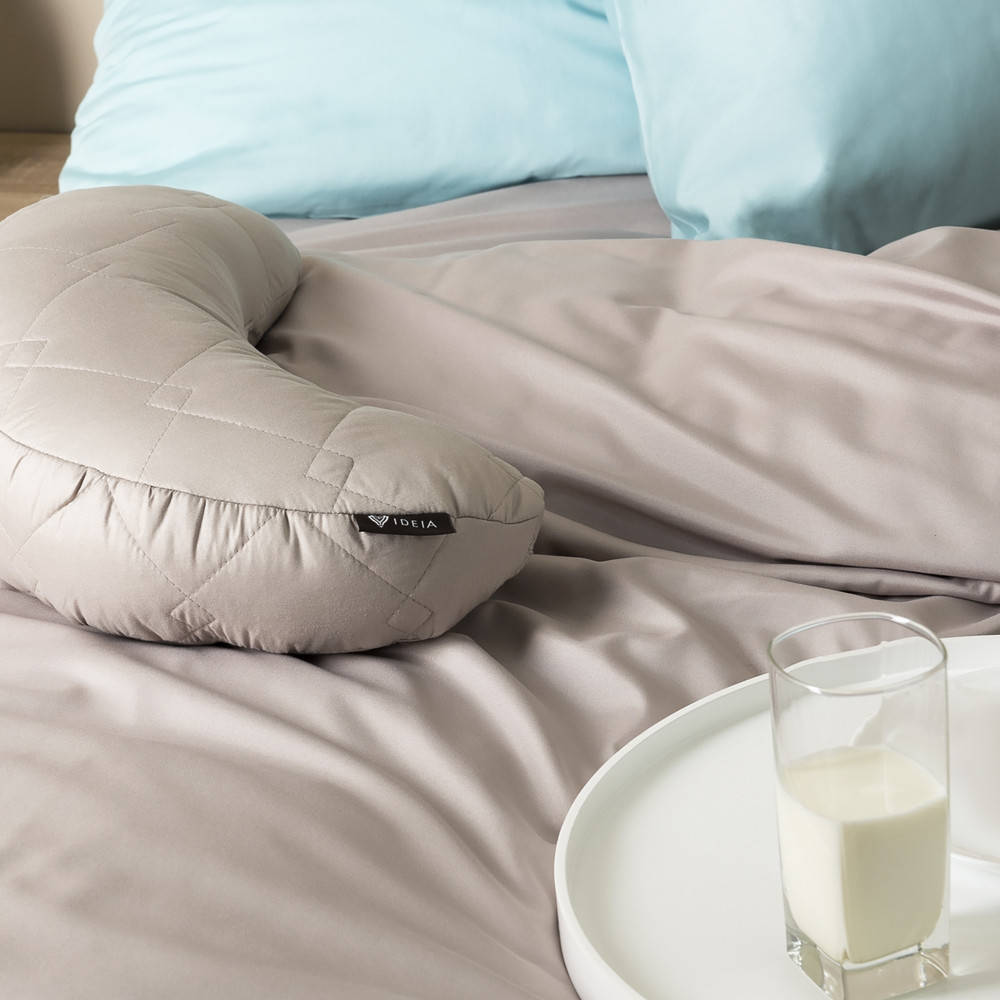 

Подушка-валик Полумесяц ТМ IDEIA 46х24 см св.сірий, Серый