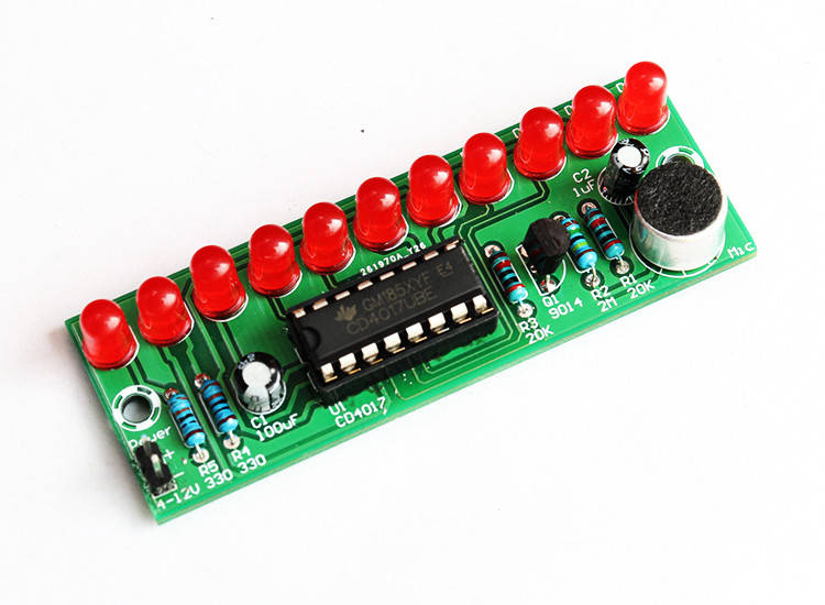 

Визуальный эквалайзер, индикатор аудио уровня CD4017