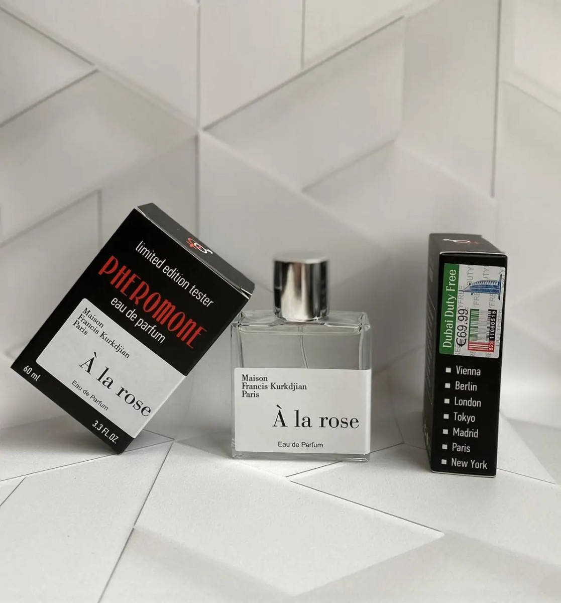 

Maison Francis Kurkdjian A la Rose - Pheromone Perfum 60ml