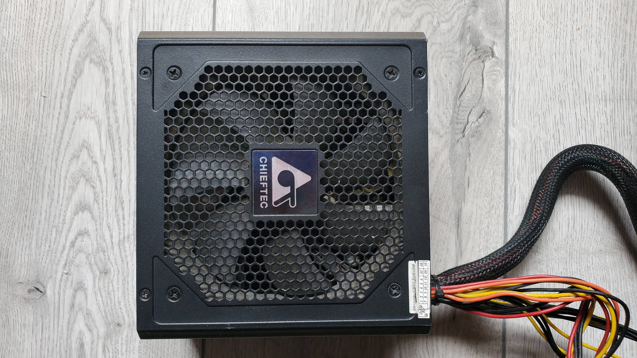 

Блок питания 500W Chieftec Force CPS-500S