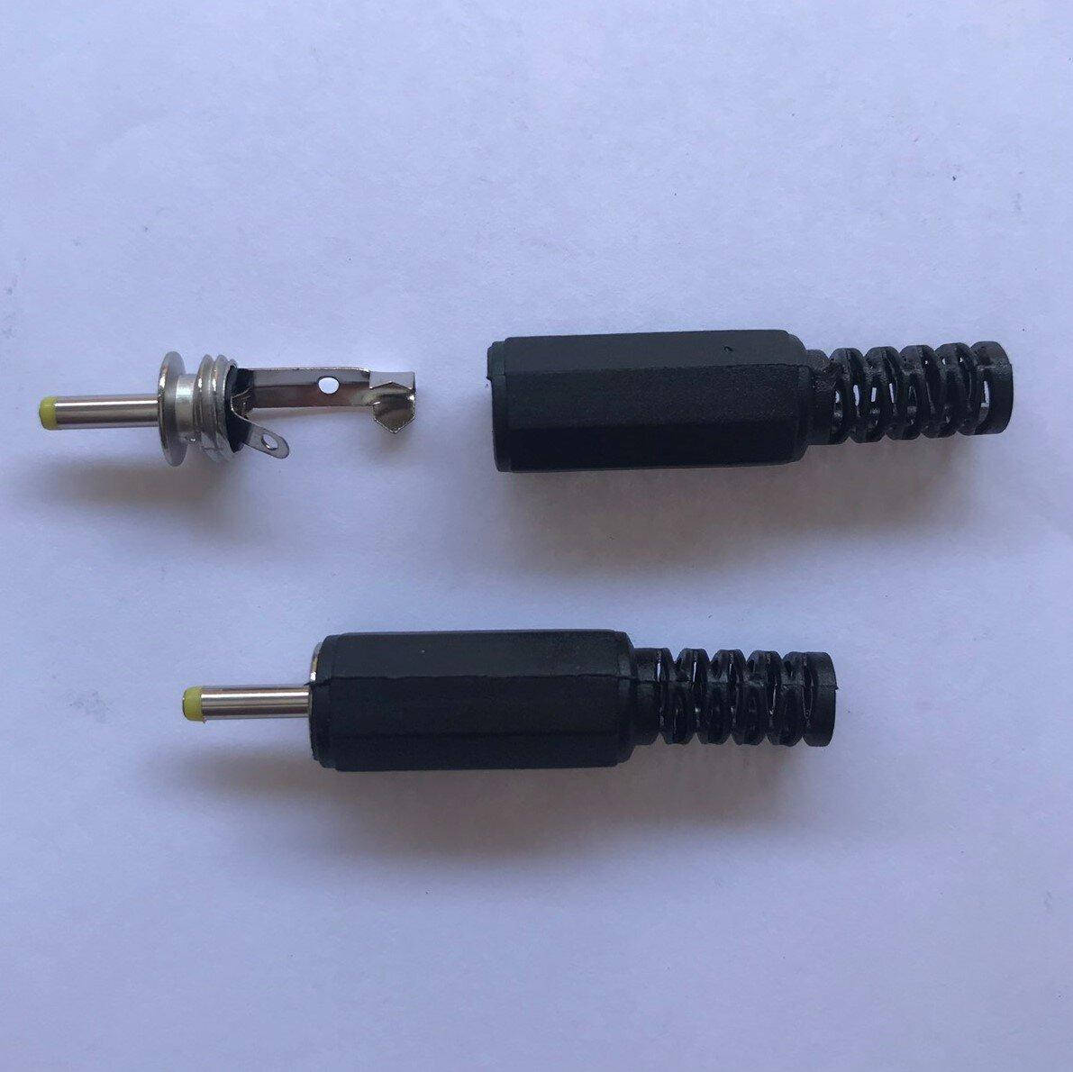 

Штекер питания 2,5х1мм пласт.