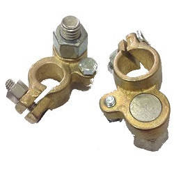 

Клеммы аккумуляторные "Украина" грузовые латунь 2шт, под болт 8 (вес 200 гр)