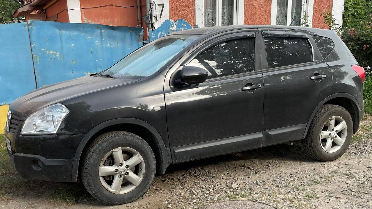 

Дефлекторы окон (ветровики) Nissan Qashqai с 2006 -2014 4шт (HIC)