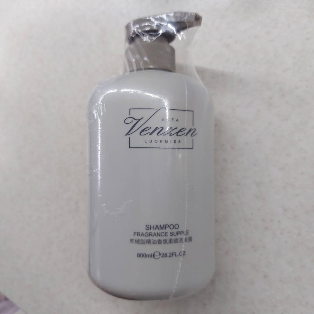 

Шампунь с Экстрактом Трав Против Перхоти VENZEN Shampoo Fragrance Supple, 800ml