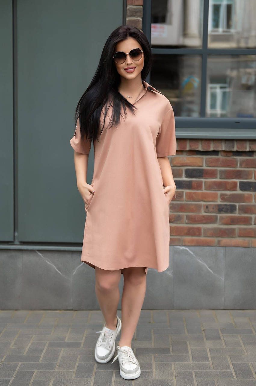 

Женское льняное платье-рубашка свободного кроя