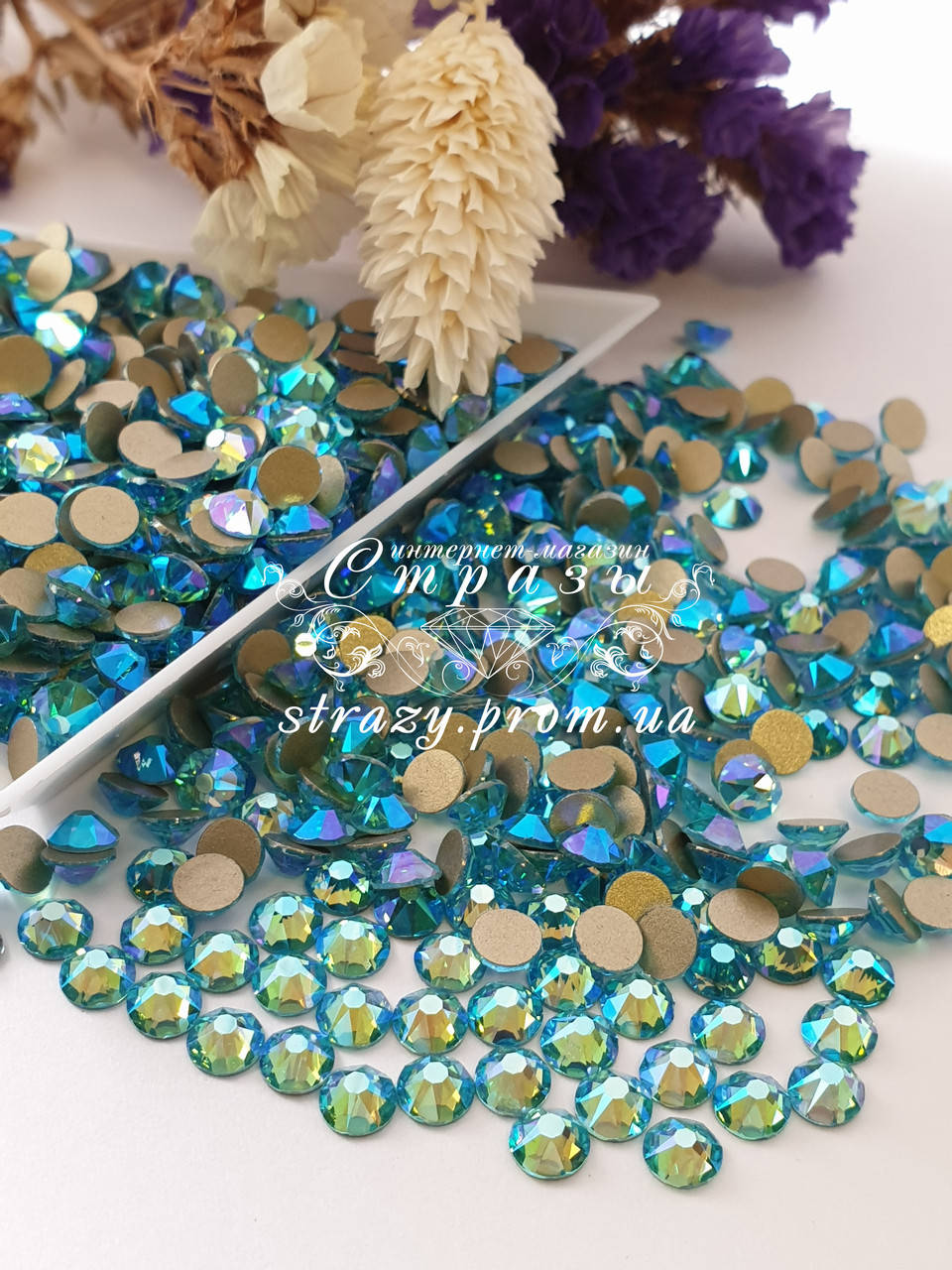 

Стразы ss16 Aquamarine AB, Xirius 8+8, 100шт. (4.0мм) "Crystal Premium"