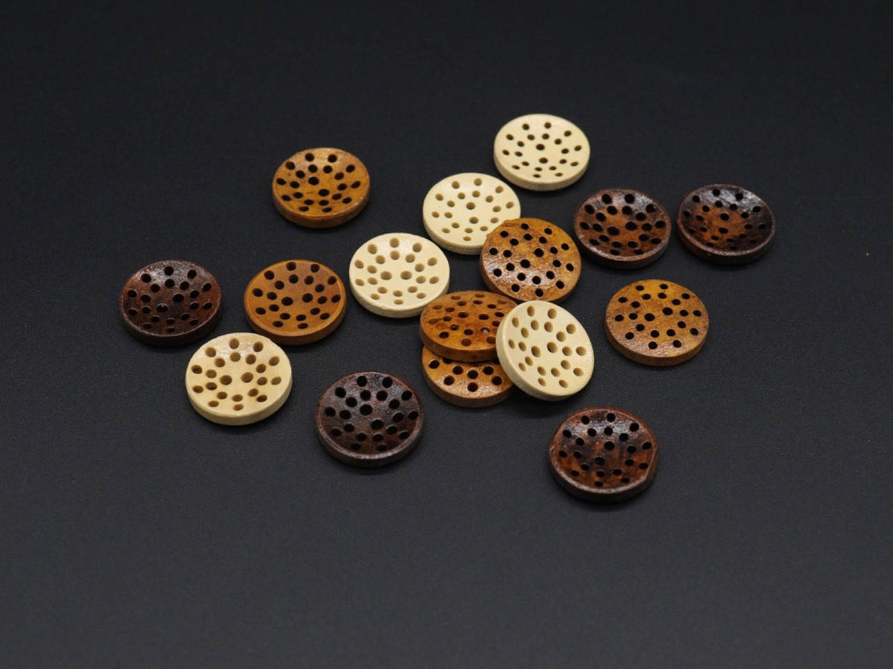 

Пуговицы деревянные. Цвет микс. 20мм