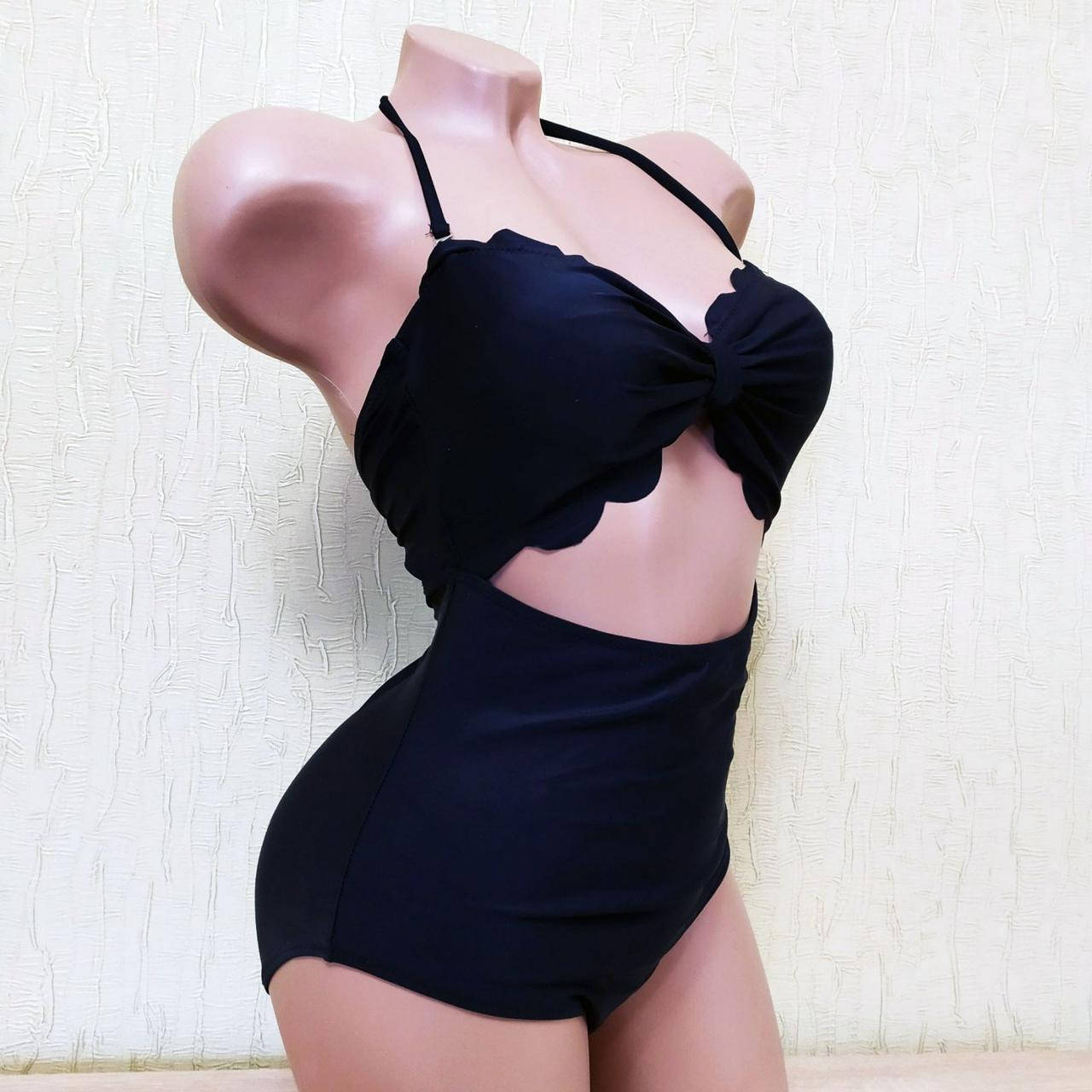 

Черный женский сдельный купальник с вырезами спереди, высокая талия, размер 48 (M)