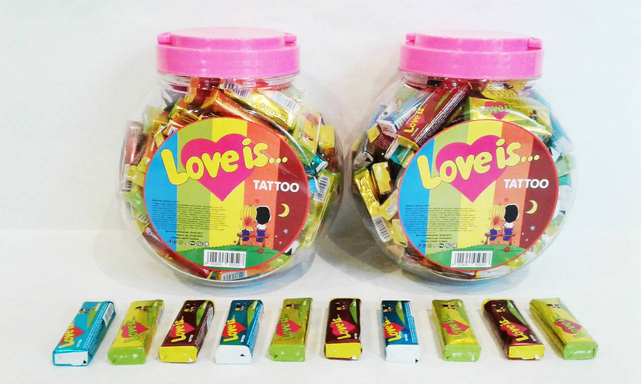 

Жевательная конфета "Love is tatoo" 100шт/900гр