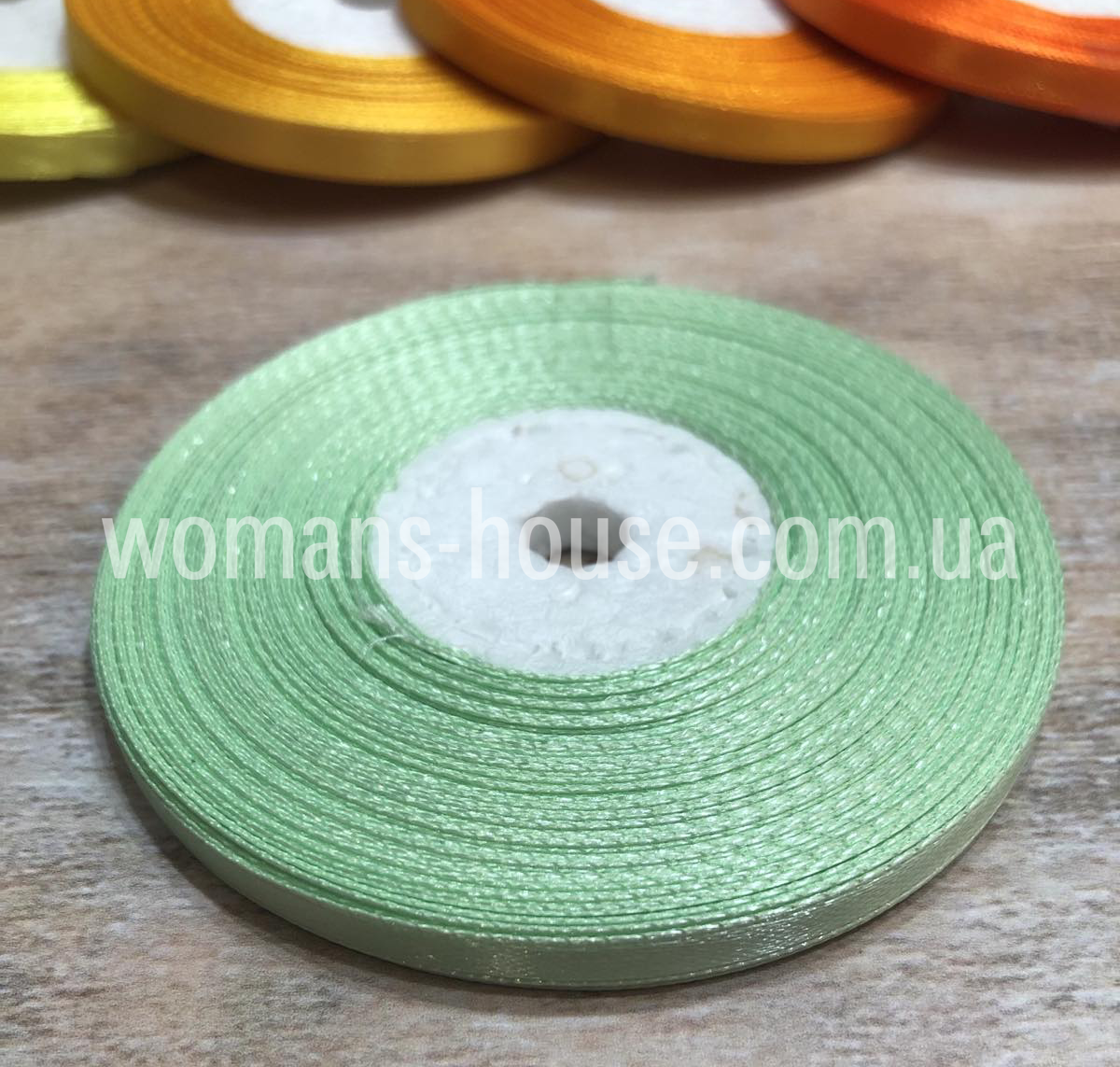 

Атласная лента 0.6 см Бобина 33 м (36 ярдов) Светлая мята, Мятный