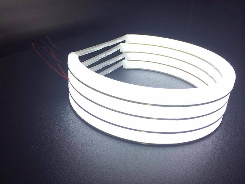 

Ангельские глазки (4*131 мм) LED для BMW E39