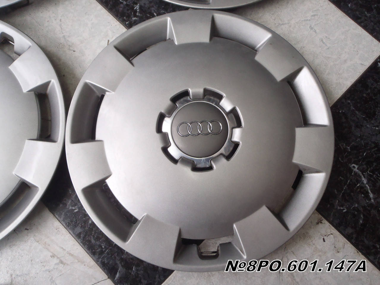 

Оригинальные Колпаки R16 Audi/ауди 8PO.601.147A Spain
