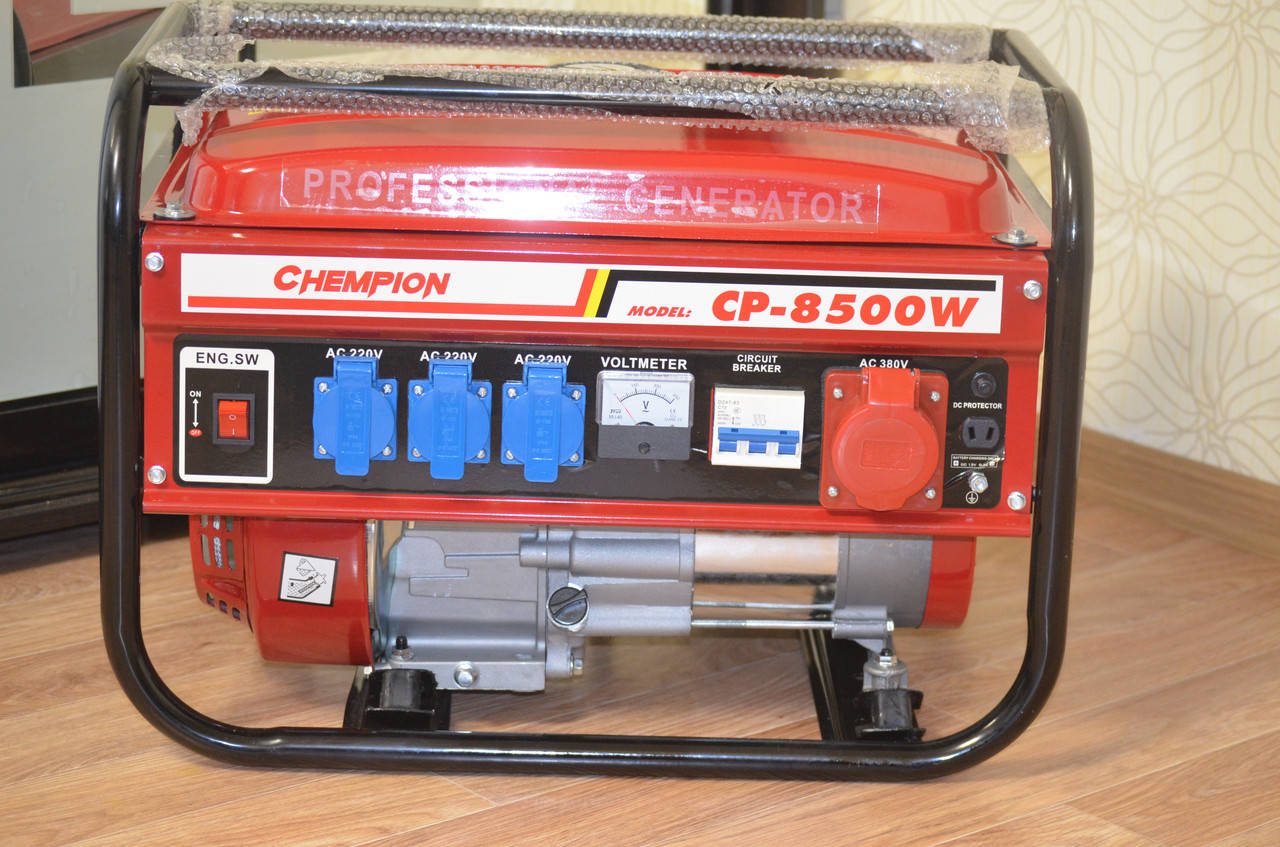 

Бензиновый Генератор Chempion CP-8500W трехфазный 2,5 квт