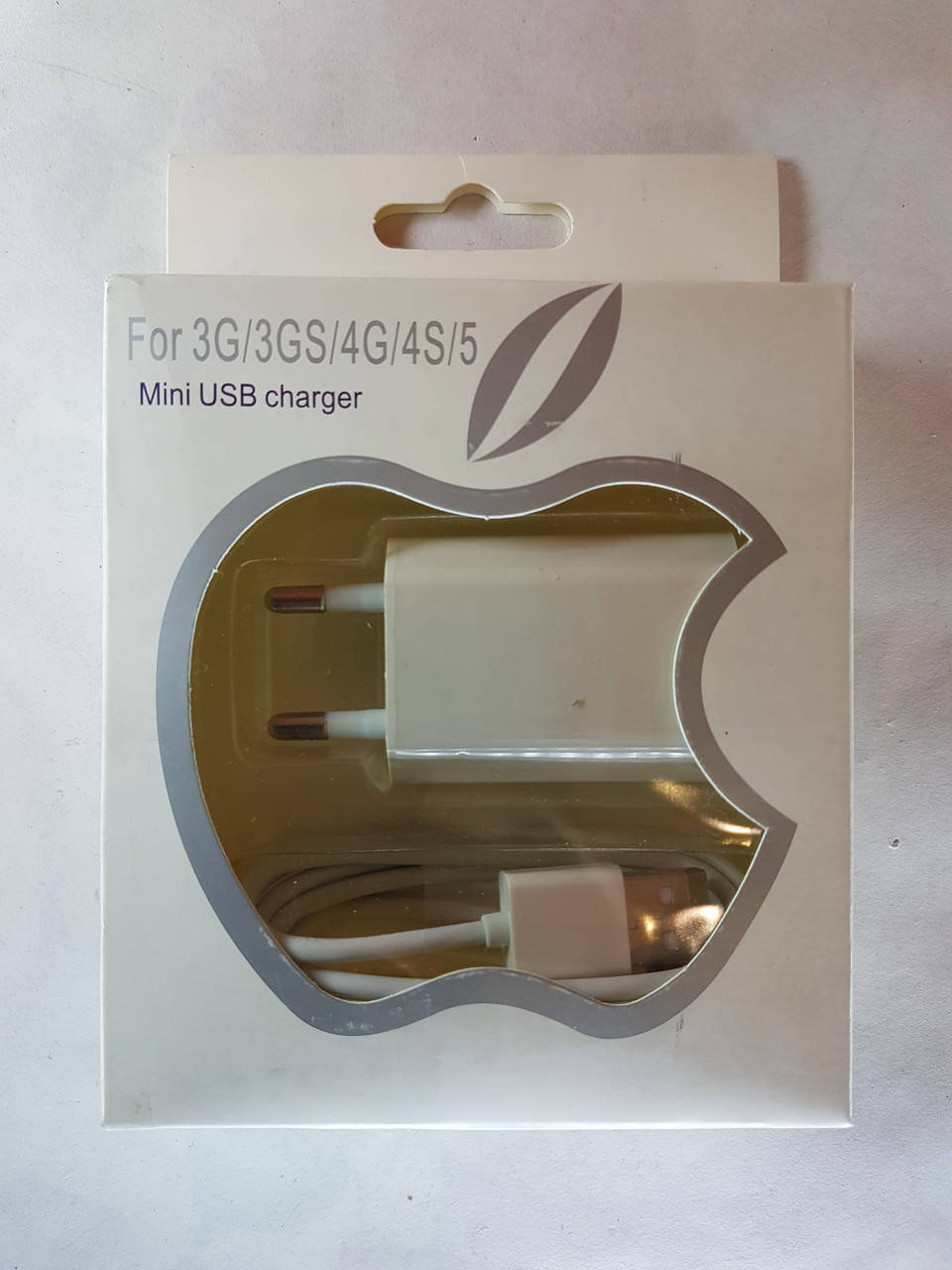 

Зарядка для iPhone 3G,3GS,4G,4S,5 iPad 2,3, iPod mini usb charger, Белый