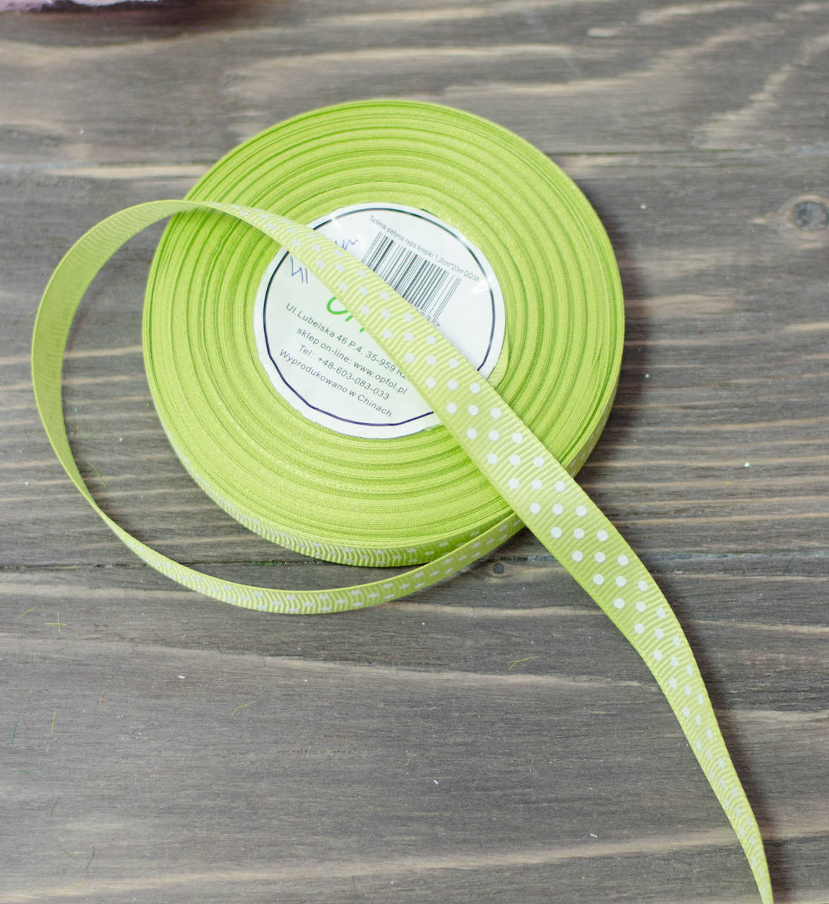 

Лента репс в горох 1,2 см. салатовый