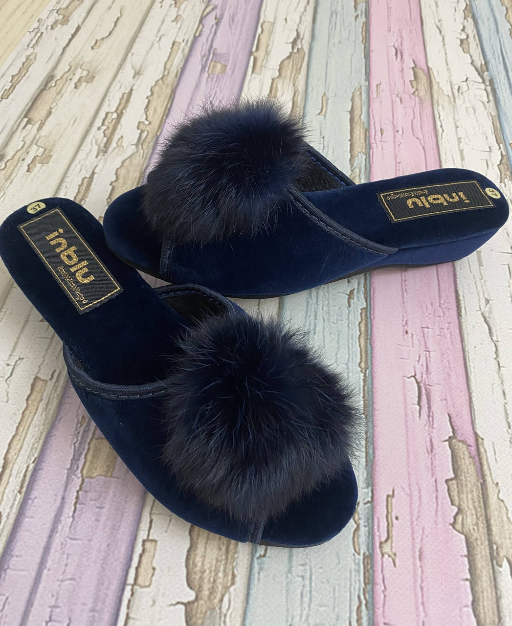 

Женские тапочки Inblu синий велюр 37,39,40,41 маломерят на один размер ) 40