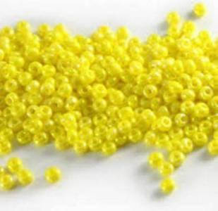 

Чешский Бисер Preciosa № 10/0 84110 (жемчужный жёлтый) / 10г