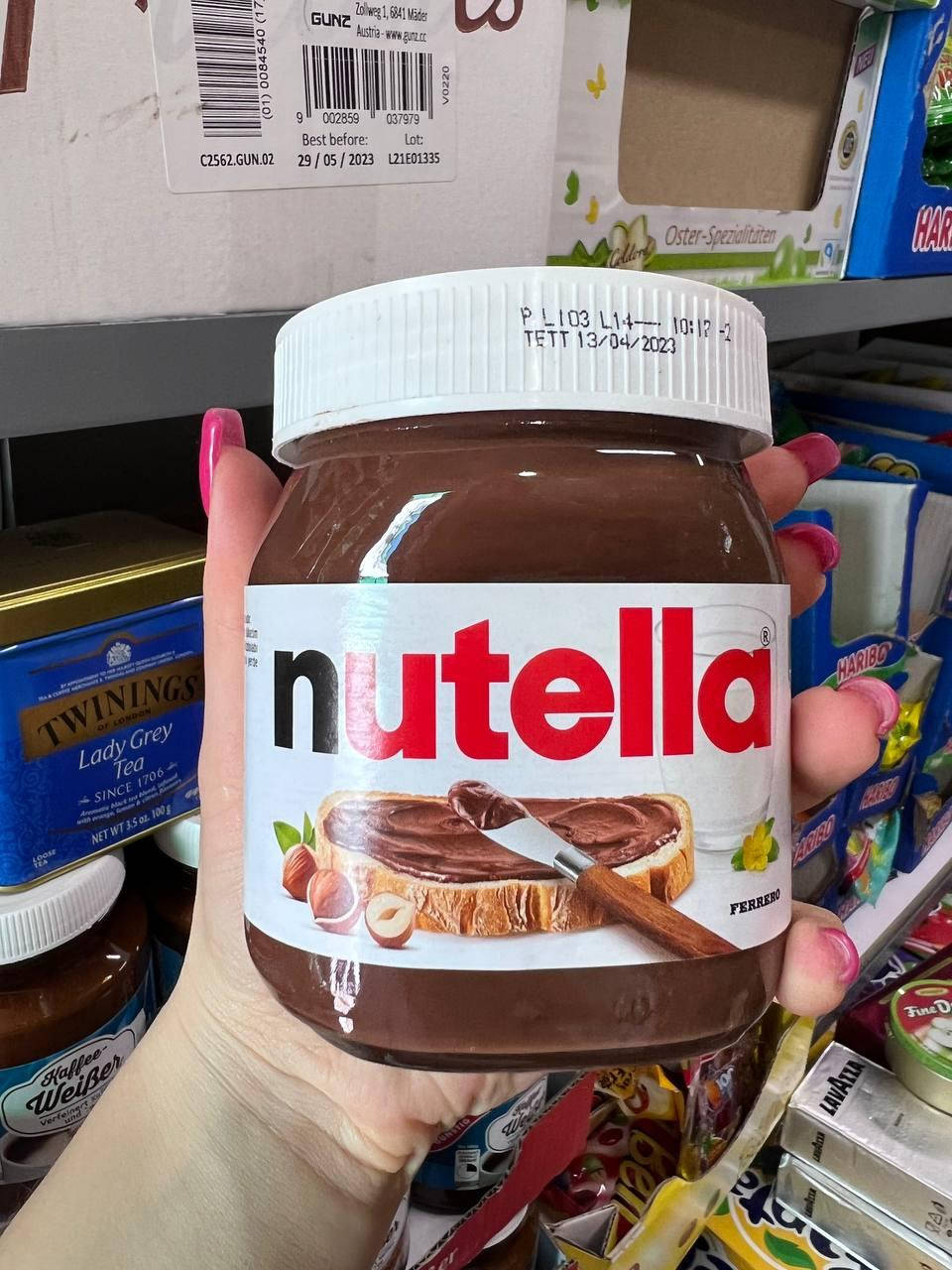 

Ореховая паста "Nutella" 400 гр. Италия.