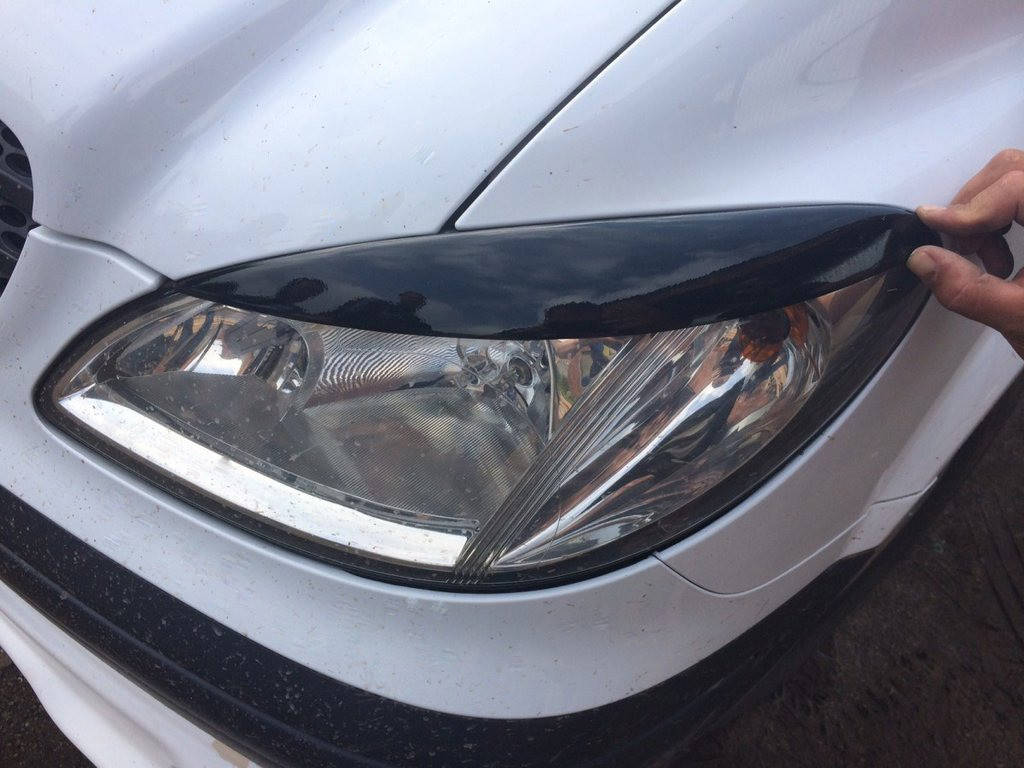 

Реснички прямые (2 шт, пластик) Черный мат для Mercedes Vito W639 2004-2015 гг.