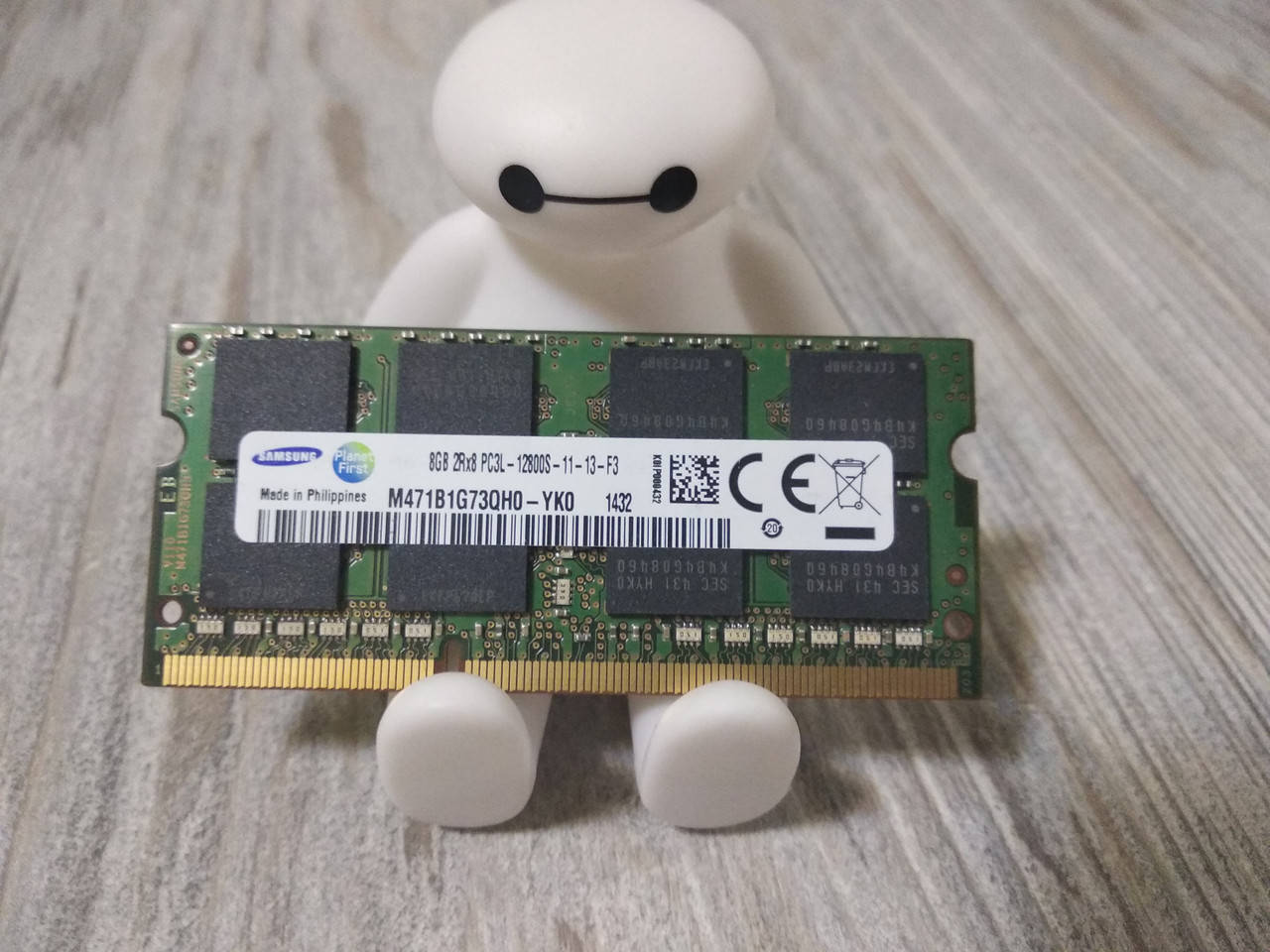 

SODIMM Оперативная память для ноутбука 8gb Samsung DDR3L-1600Mhz PC3L-12800S