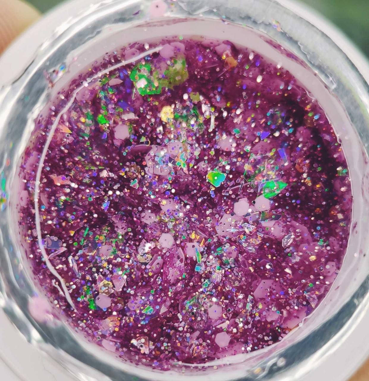 

Люминесцентный глиттерный гель для маникюра Global Fashion Luminous Glitter gel 05