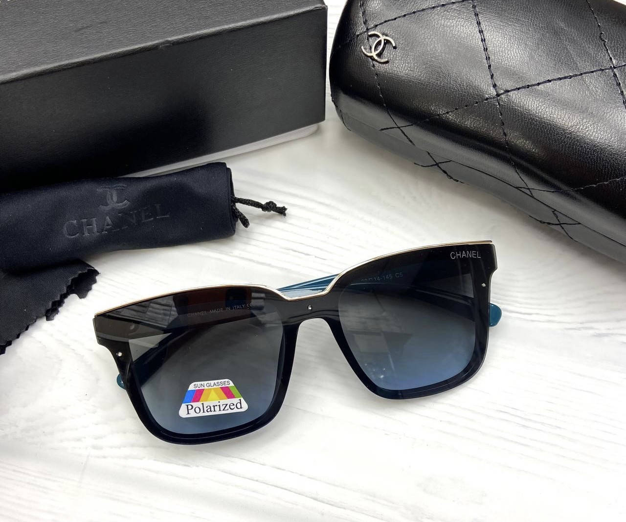 

Солнцезащитные очки в форме бабочки, Черный