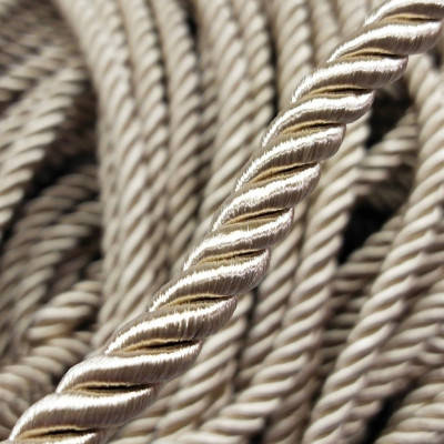 

Декоративный шнур для натяжных потолков, Капучино 10 мм (6-ЮА-0005)